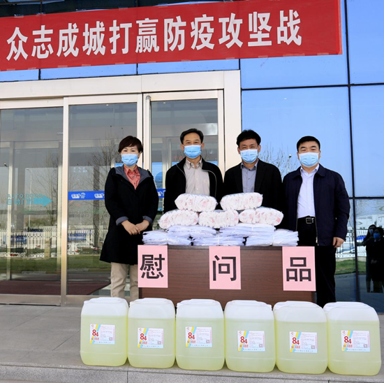 鄭州市人大副主任孫黎、市政府副市長(zhǎng)李喜安一行 蒞臨花花牛開(kāi)展“三送一強(qiáng)”活動(dòng)