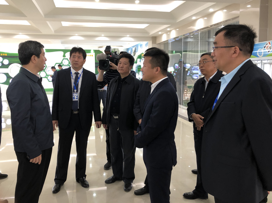 河南省委副書記、省長陳潤兒一行蒞臨 花花牛集團(tuán)魯山瑞亞牧業(yè)有限公司視察調(diào)研